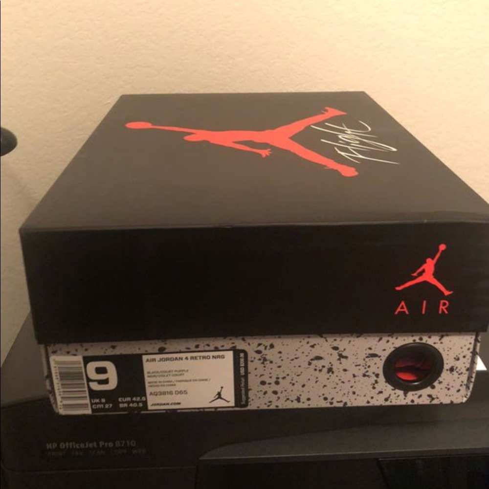 Size 9 Jordan Raptor 4s - Picture 2 of 3